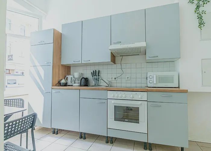 Apartman Charming Near Danube Canal & Praterstern Bécs